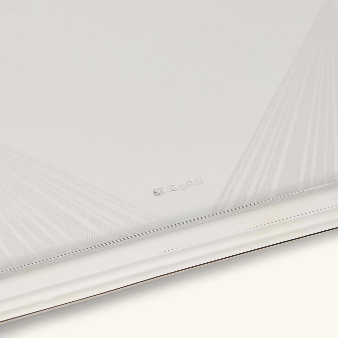 كريستوفل صينية أفير سبيسيال مستطيلة صغيرة مطلية بالفضة لياسمين الملا