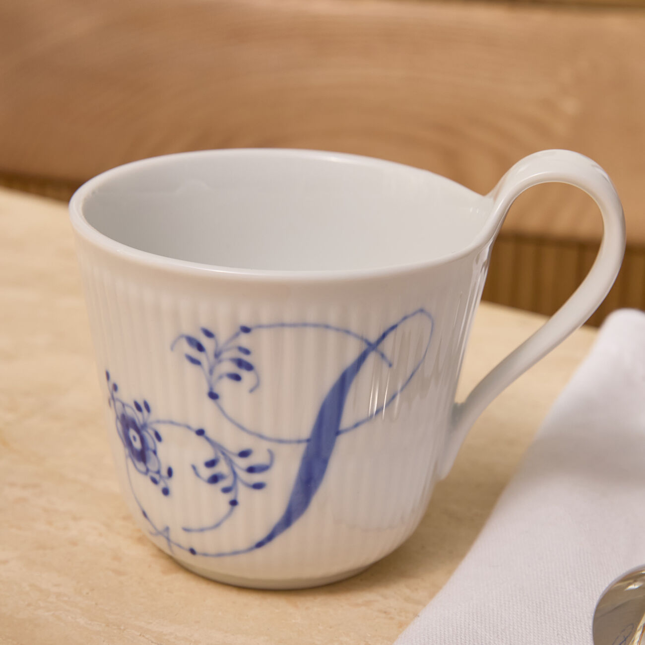 royal copenhagen alphabet collection s mug