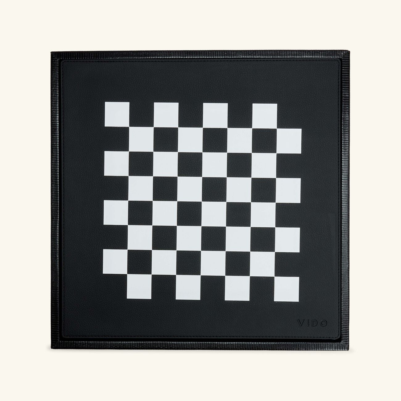 Jet Black Lizard Chess Set vido jet black lizard chess set