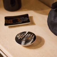fornasetti mano con gioielli decorative box round black