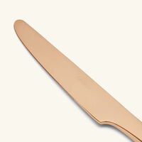 سكين المائدة لام دو كريستوفل وردية سكين المائدة لام دو كريستوفل وردية