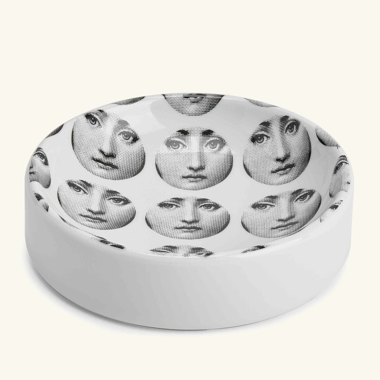Tema e Variazioni no.197 Ashtray Round Small White fornasetti tema e variazioni no 197 ashtray round small white