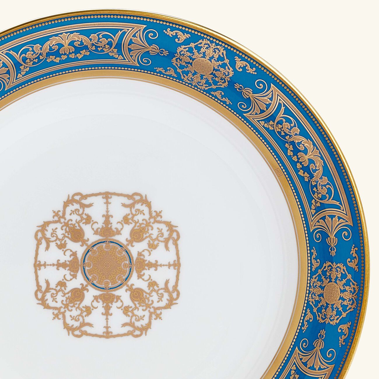 bernardaud aux rois open vegetable dish gold