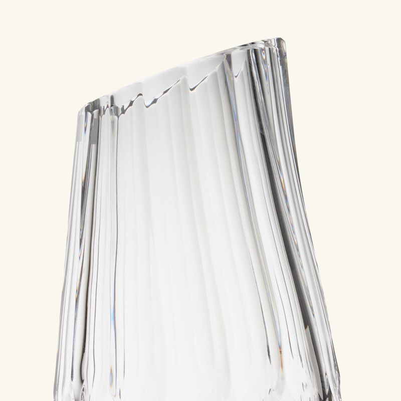 ماريو تشيوني مزهرية ايليفانتس ويسبر شفافة بحجم كبير