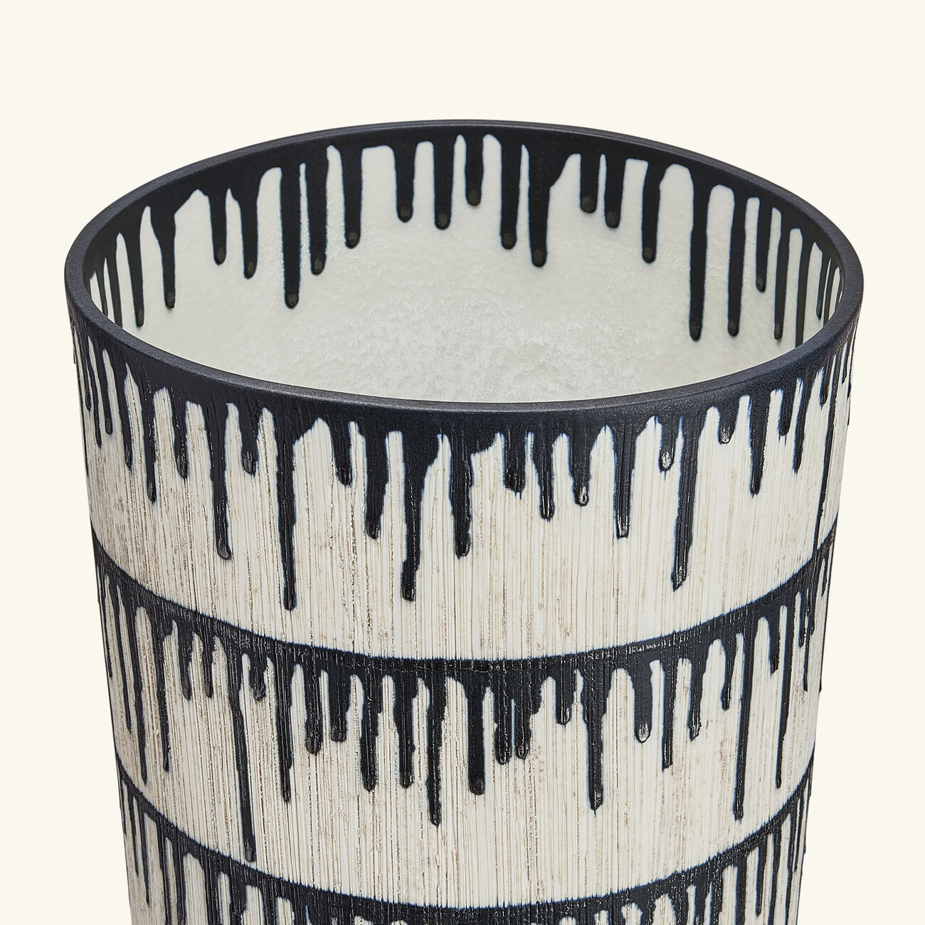 لوبجيه مزهرية توكاسو كبيرة جدًا بيضاء