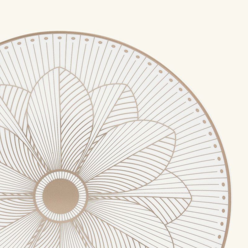 كريستوفل طبق الخبز مالميزون دائري باللون الفضي 16 سم