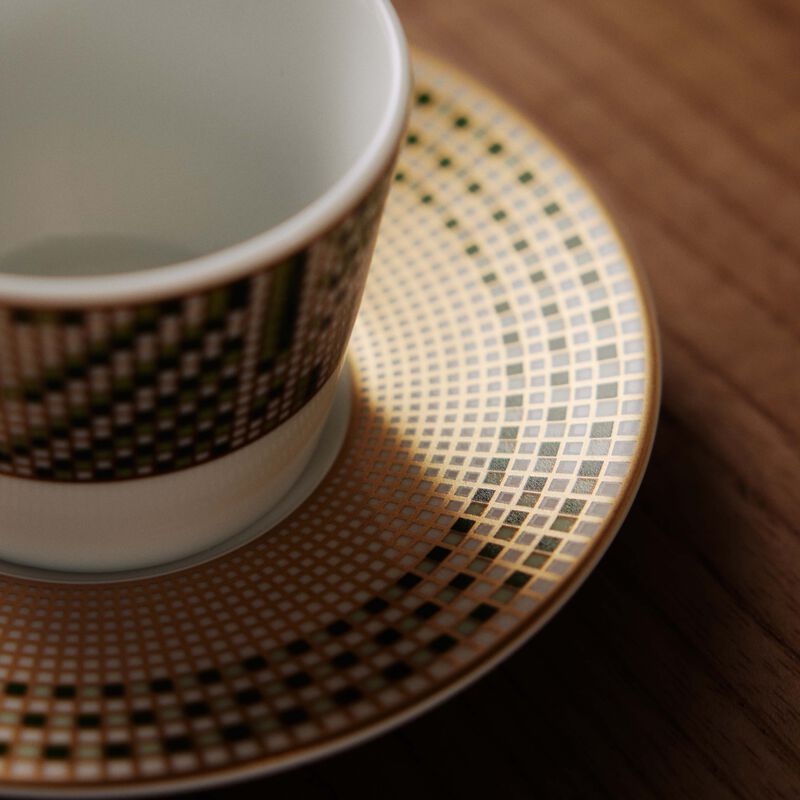 برناردو طقم أوغوستا المؤلف من فنجانين للإسبريسو مع صحنيهما