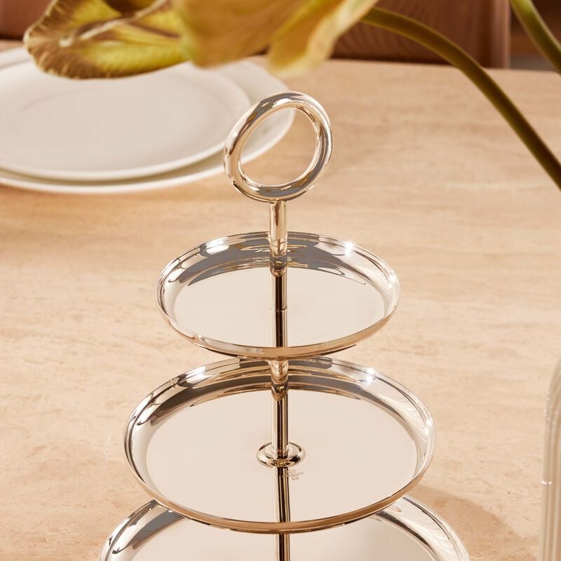 كريستوفل قاعدة الكيك فيرتيجو من ثلاث طبقات مطلية بالفضة