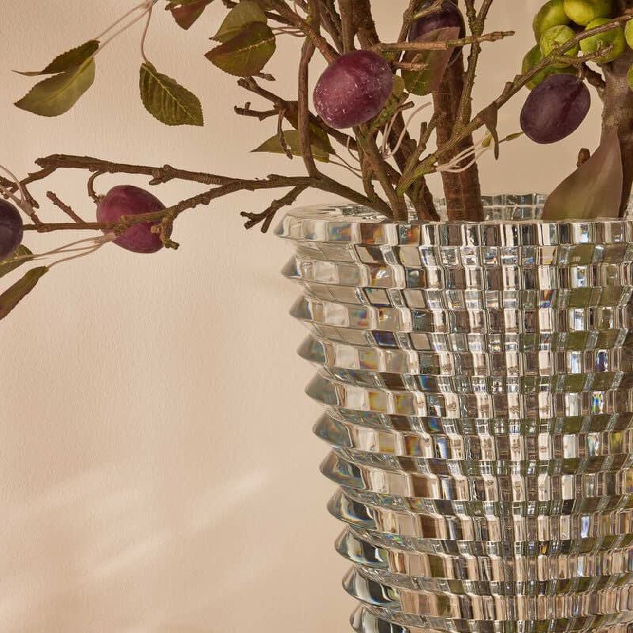 baccarat eye vase round large clear