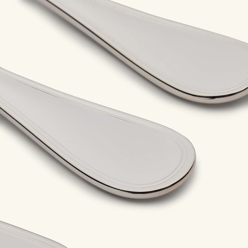 طقم آلبي ديو للمأكولات البحرية مؤلف من 6 قطع مطلية بالفضة كريستوفل طقم آلبي ديو للمأكولات البحرية مؤلف من 6 قطع مطلية بالفضة