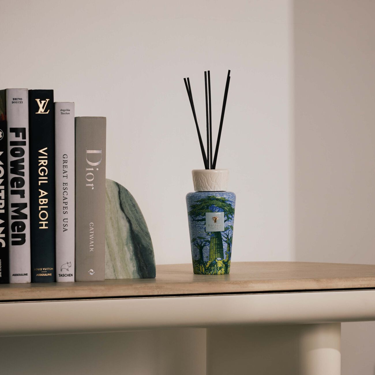 Sacred Trees Yarani Diffuser 500ml baobab collection sacred trees yarani diffuser 500ml