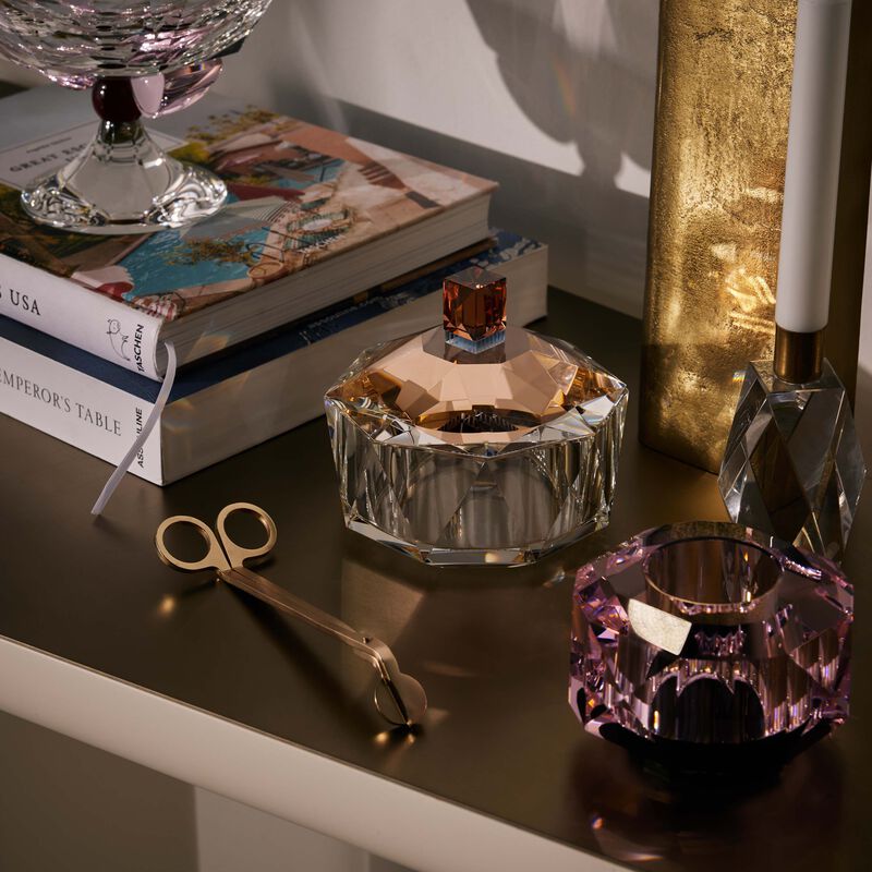 Radiant New Haven Bonbonniere Clear reflections copenhagen radiant new haven bonbonniere clear