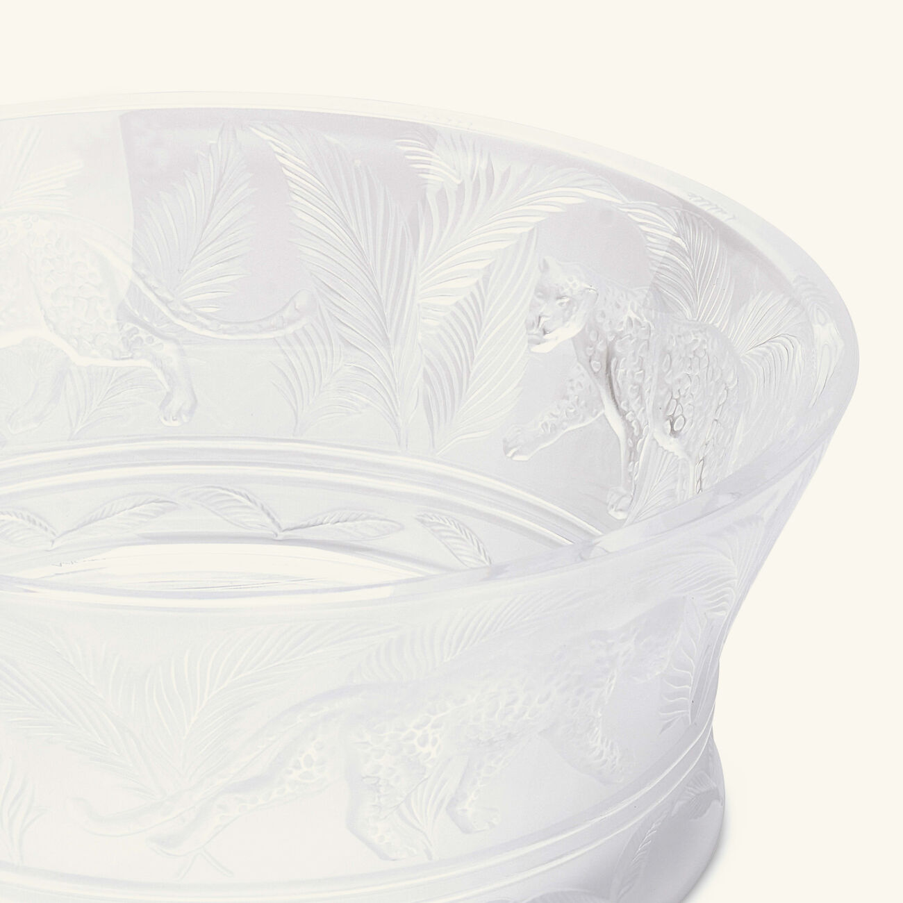lalique jungle centerpiece clear