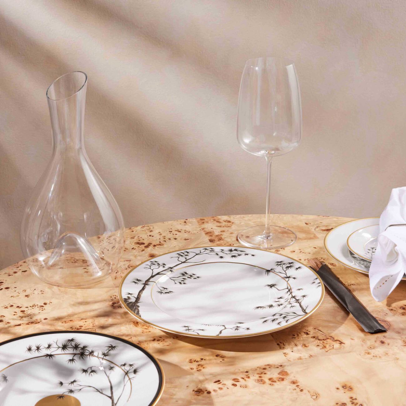 بينتو باريس طبق التقديم فيو كيوتو دائري أبيض 26 سم