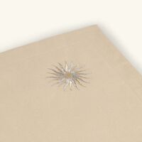 كاترين دينوال مفرش مائدة بنقشة شمس بيج