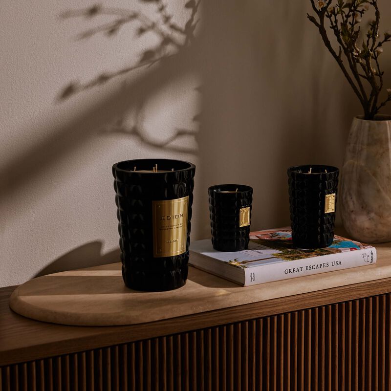 الشمعة العطرية تشيلو سويت نمبر 23 روزاسترو هارموني نيرو - 2.5 كغ إديون الشمعة العطرية تشيلو سويت نمبر 23 روزاسترو هارموني نيرو 2 5 كغ