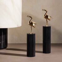 منحوتة على شكل طائر بلشون متوسطة كبيرة سوداء إيرا أودايبور منحوتة على شكل طائر بلشون متوسطة كبيرة سوداء