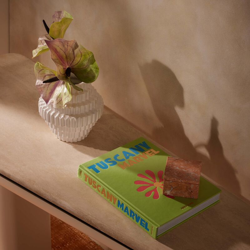 آسولين كتاب عجائب توسكانيا 33 25 سم