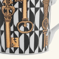 fornasetti chiavi mug pattern