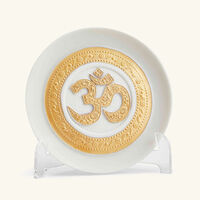 لادرو طبق التزيين أوم أبيض