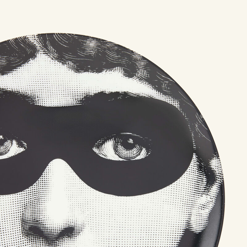 Tema e Variazioni no.22 Wall Plate Black fornasetti tema e variazioni no 22 wall plate black