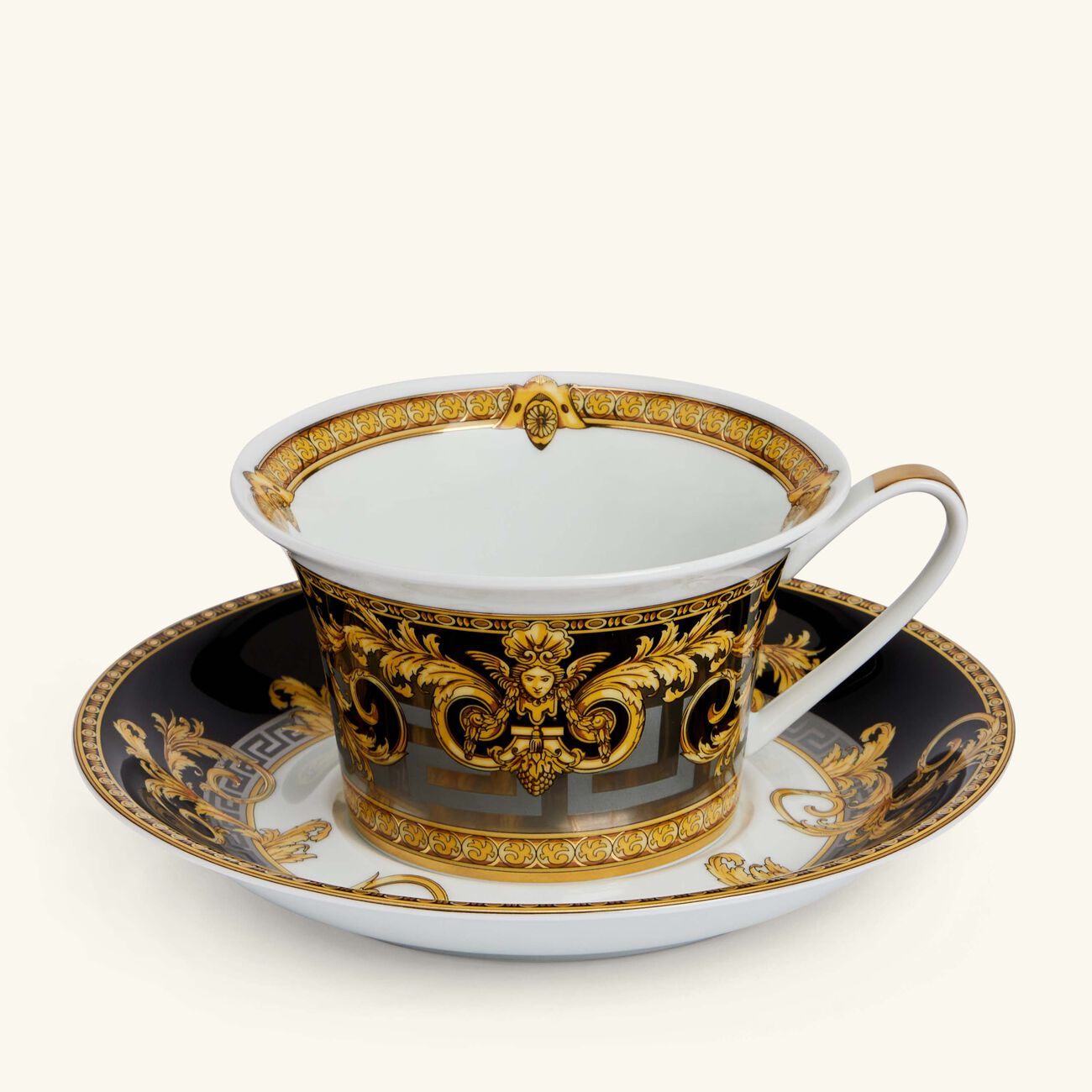 فيرساتشي فنجان القهوة برستيج جالا مع صحنه أسود