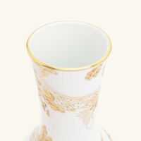 مزهرية أوريينتي إيتاليانو توليب صغيرة بنقوش ذهبية جينوري 1735 مزهرية أوريينتي إيتاليانو توليب صغيرة بنقوش ذهبية