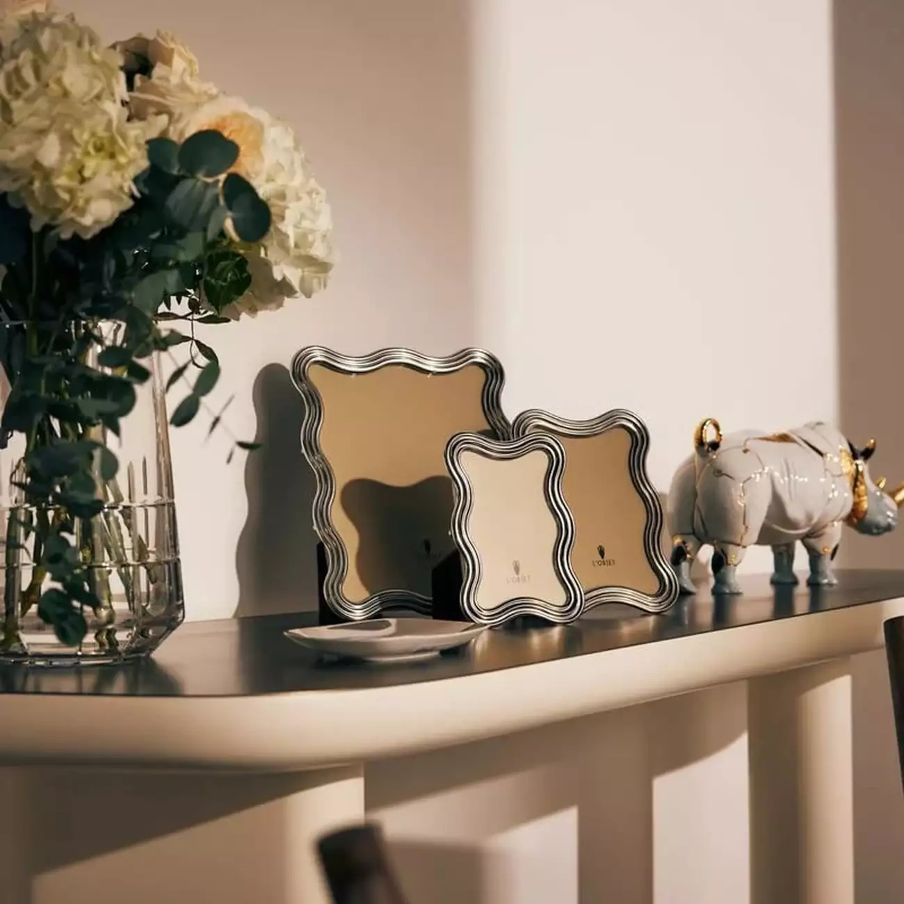 Ripple Frame 20x25 cm Platinum l objet ripple frame 20x25 cm platinum