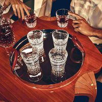 baccarat louxor bar set clear