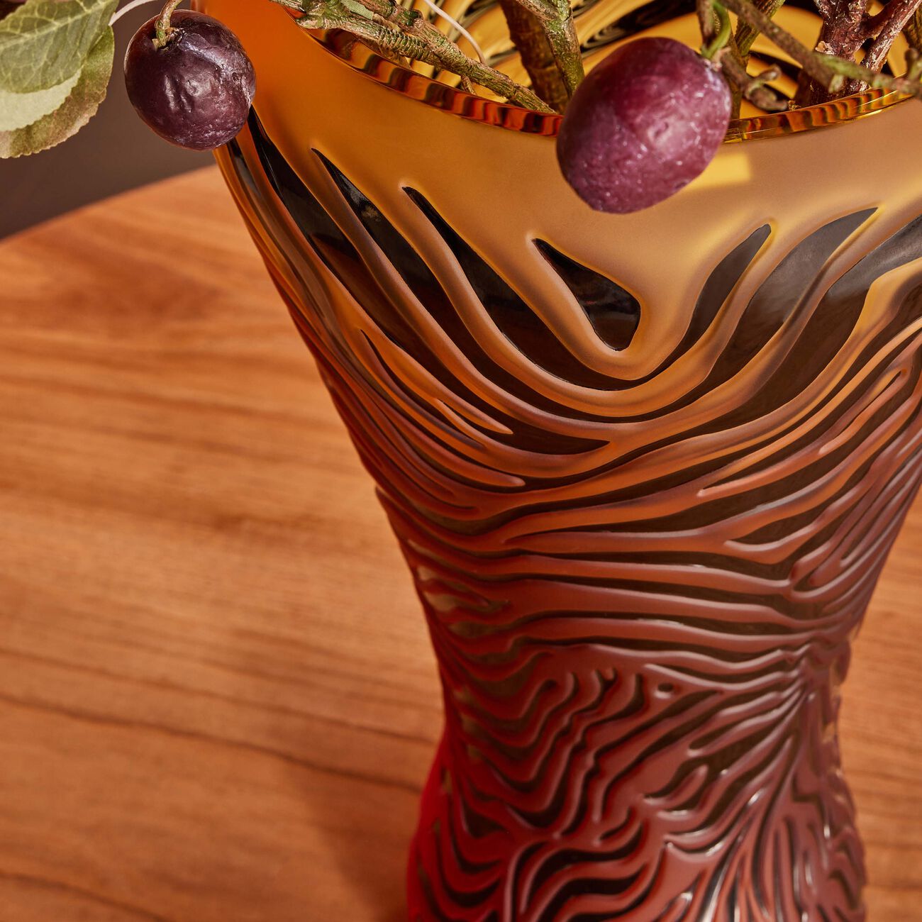 Tigre Vase Large Gold lalique tigre vase large gold