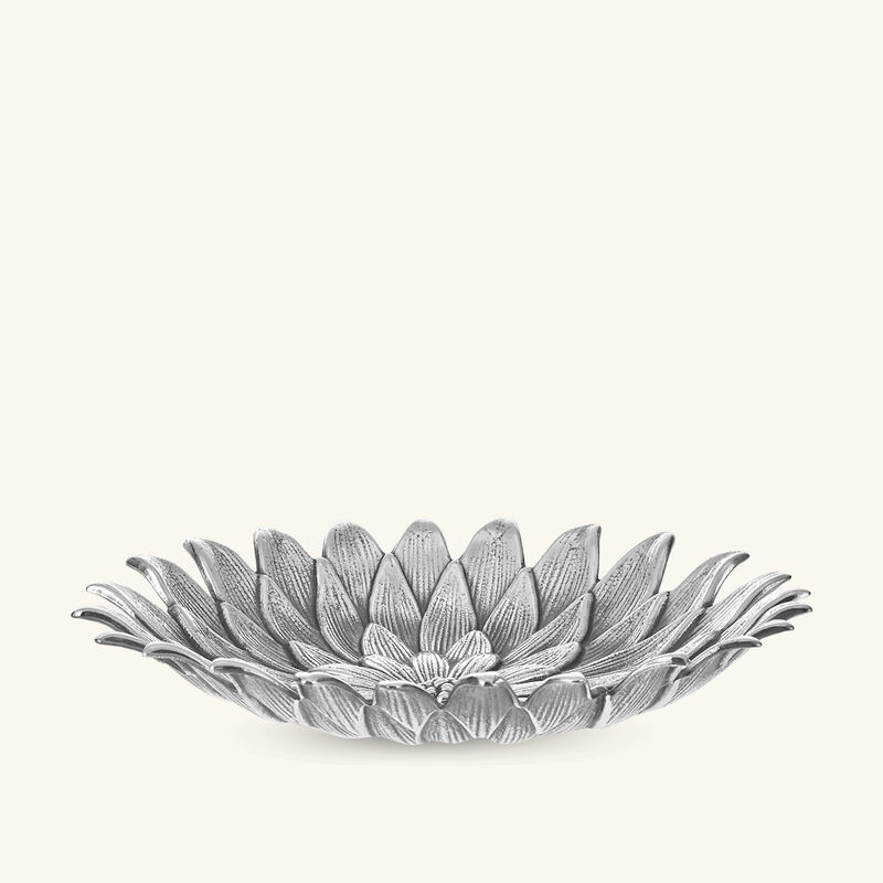 Anemone Flower Bowl Medium Silver buccellati anemone flower bowl medium silver