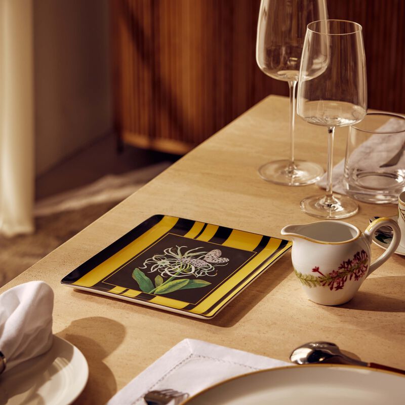 طبق الضيافة ناتورا جونكيل دو مير مستطيل أسود 22 سم برناردو طبق الضيافة ناتورا جونكيل دو مير مستطيل أسود 22 سم