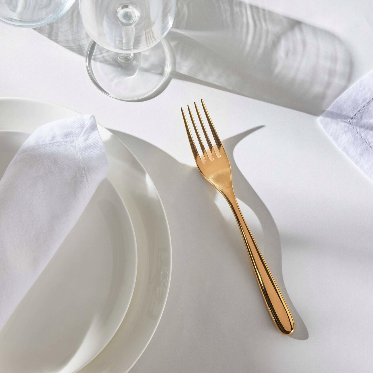 شوكة الطعام لام دو كريستوفل باللون الذهبي