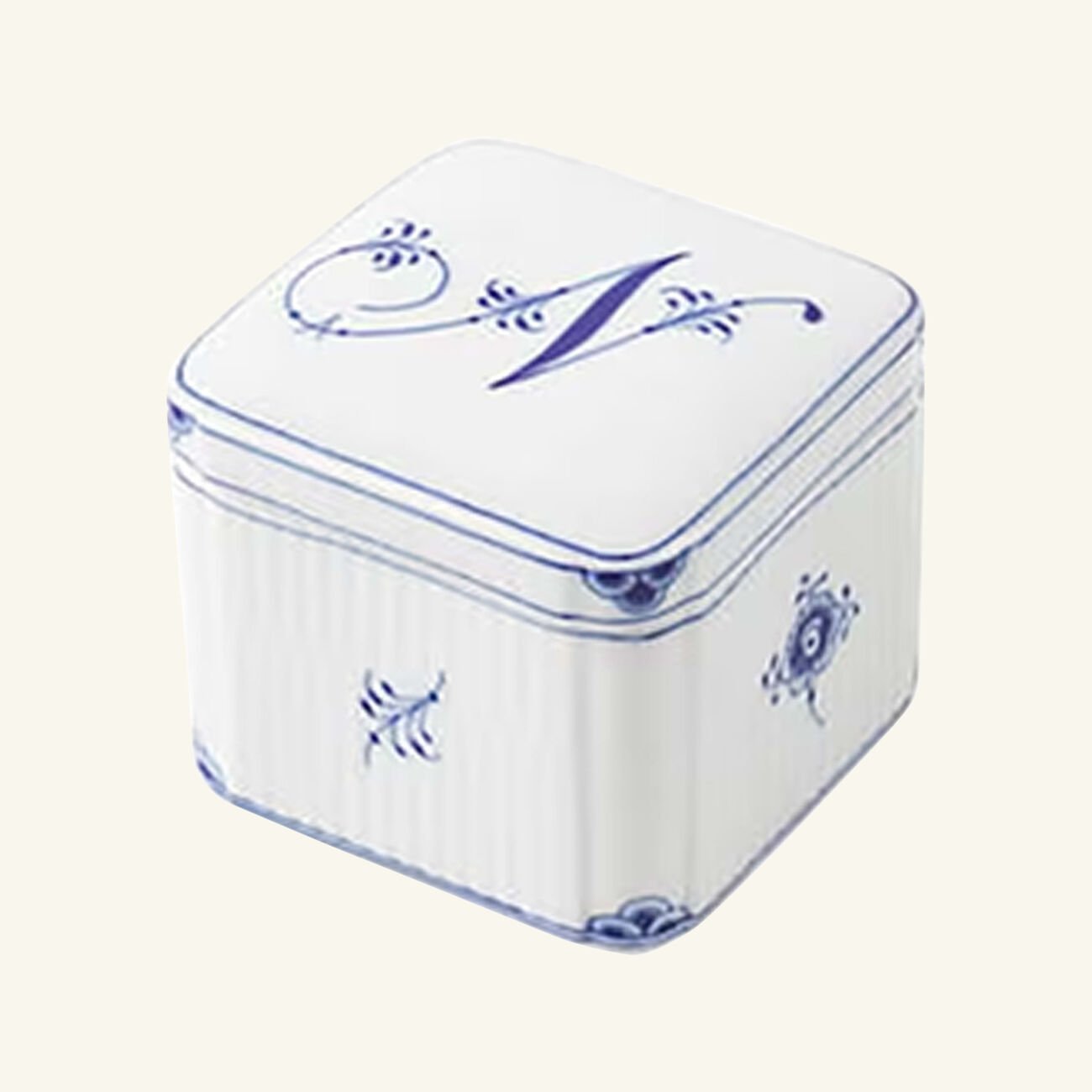 royal copenhagen alphabet collection n bonbonniere box white