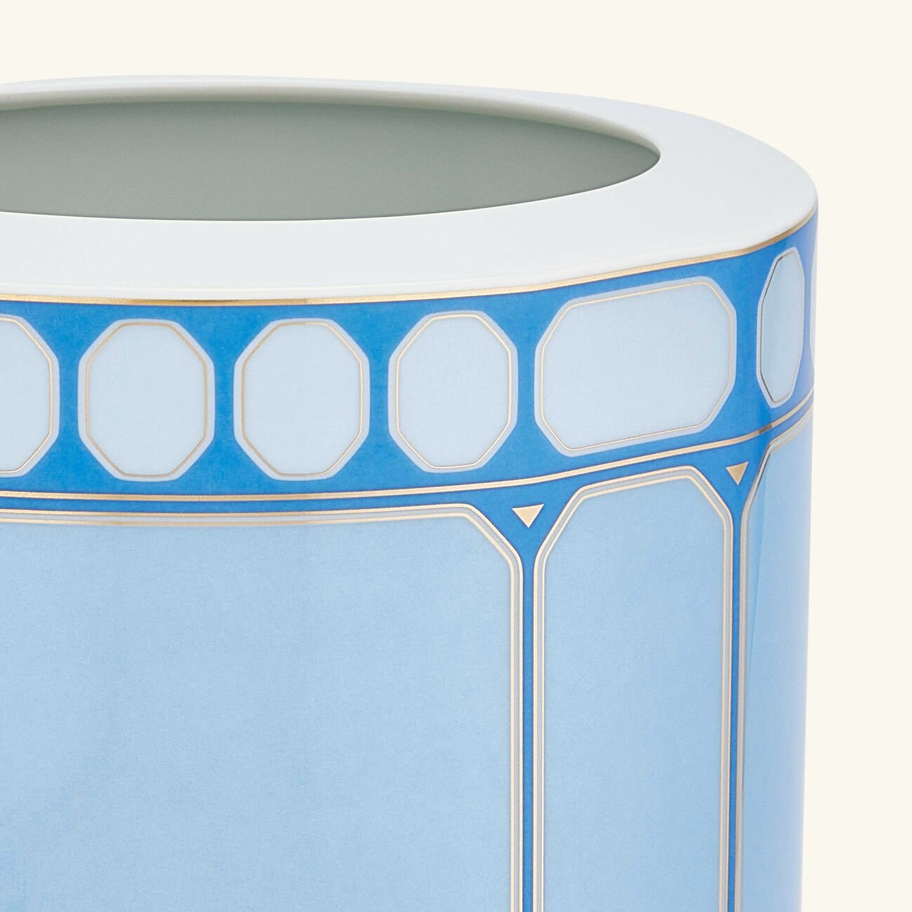 مزهرية سيغنوم آزور كبيرة زرقاء روزنتال مزهرية سيغنوم آزور كبيرة زرقاء