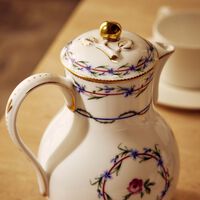 Le Gobelet Du Roy Coffee Pot White bernardaud le gobelet du roy coffee pot white