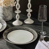 طبق الطعام لا جريكا سيغنتشر دائري أبيض 27 سم فيرساتشي طبق الطعام لا جريكا سيغنتشر دائري أبيض 27 سم