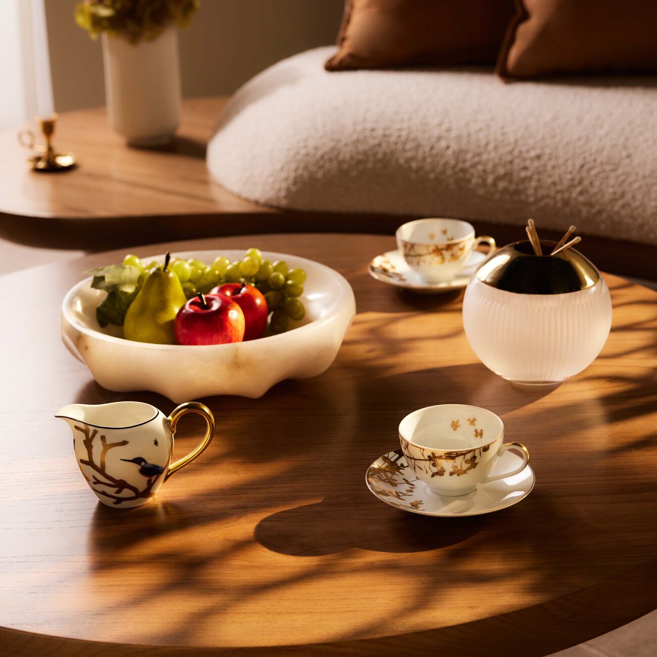 برناردو إبريق الحليب أو زوازو باللون الذهبي