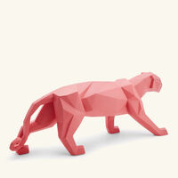 لادرو منحوتة على شكل فهد صغيرة وردية