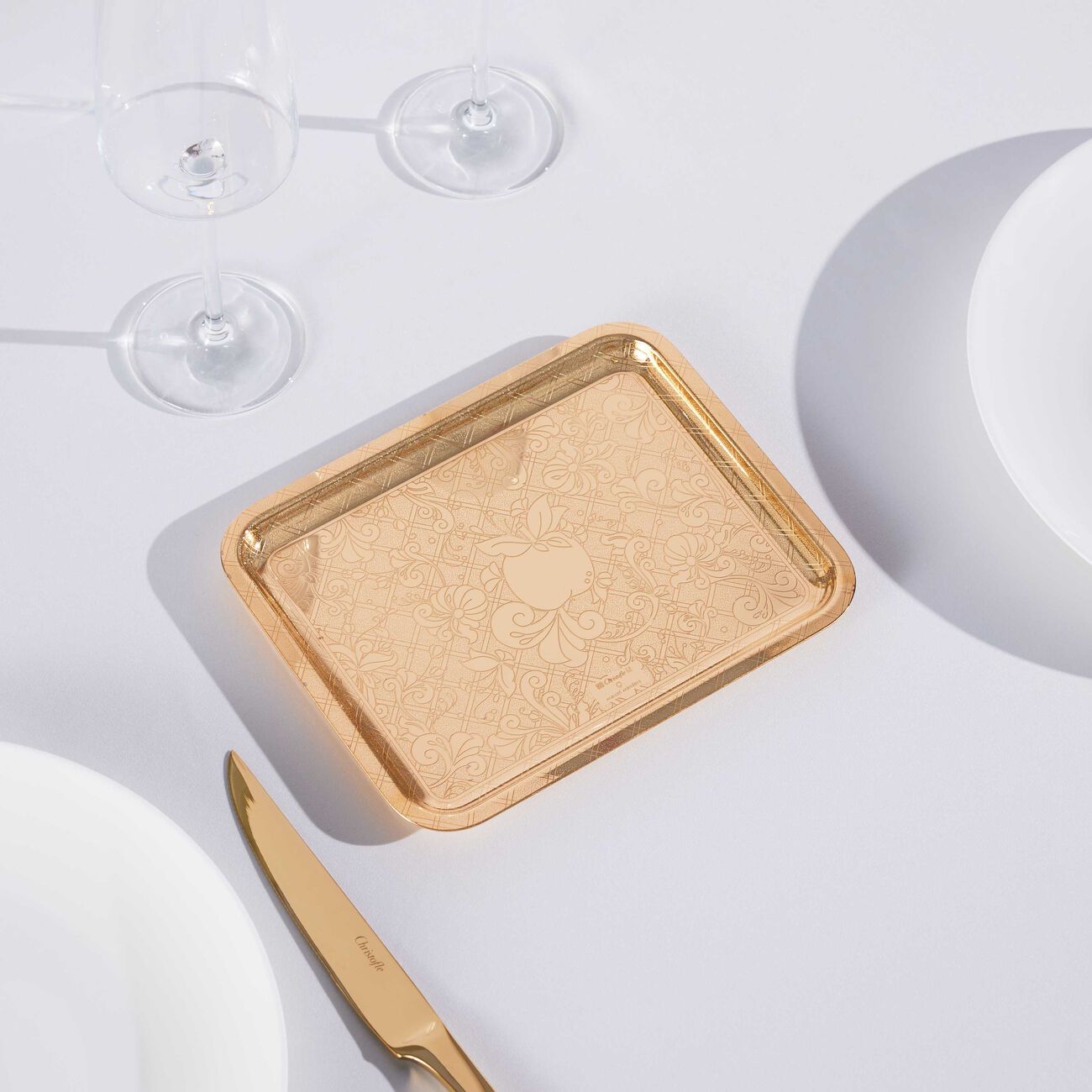 Jardin D'Eden Serving Tray Rectangular Small Gold christofle jardin d eden serving tray rectangular small gold