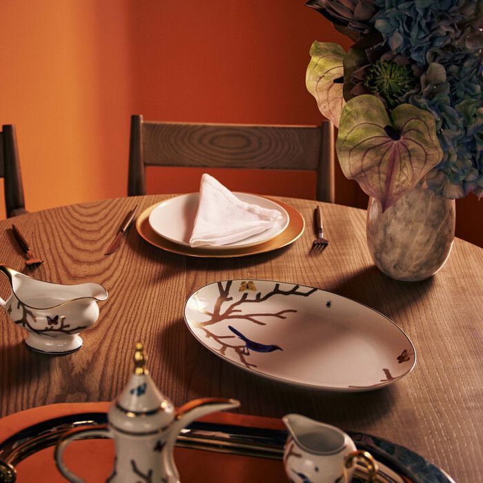 برناردو طبق الضيافة أو زوازو بيضاوي باللون الذهبي 38 سم