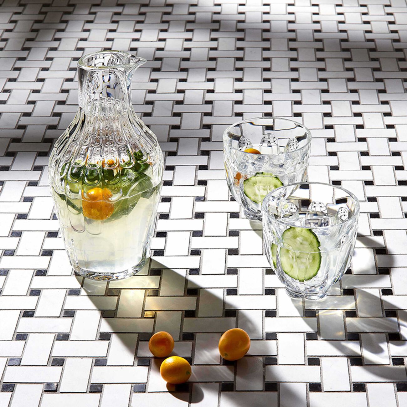 Harcourt Faunacrystopolis Decanter Clear baccarat harcourt faunacrystopolis decanter clear