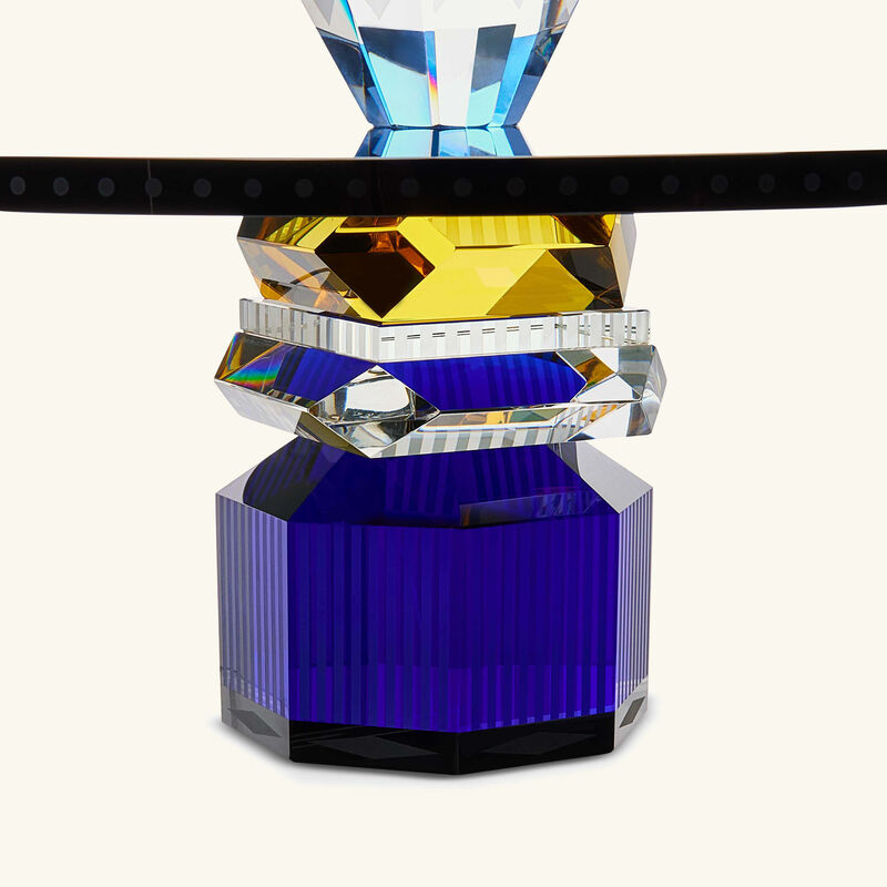 ريفليكشنز كوبنهاغن قاعدة الكيك الكريستالية دالاس