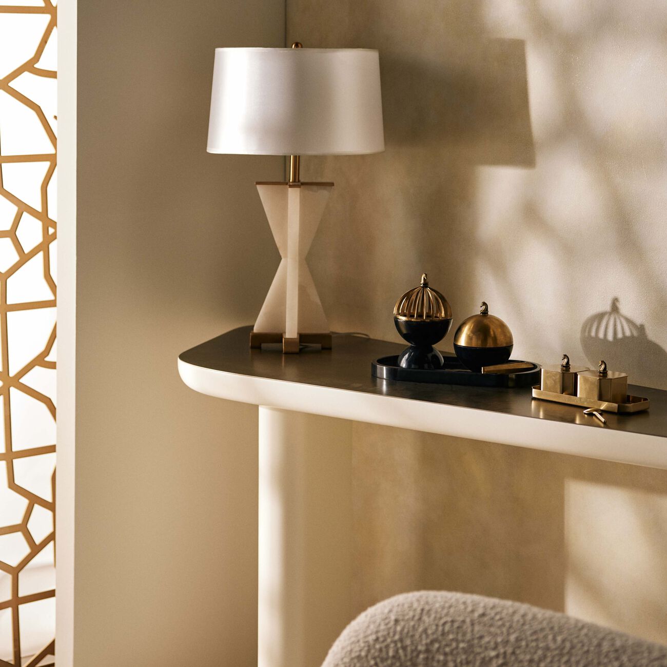 ira udaipur ashwa bakhoor gift set