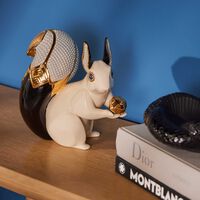 منحوتة السنجاب صغيرة لادرو منحوتة السنجاب صغيرة