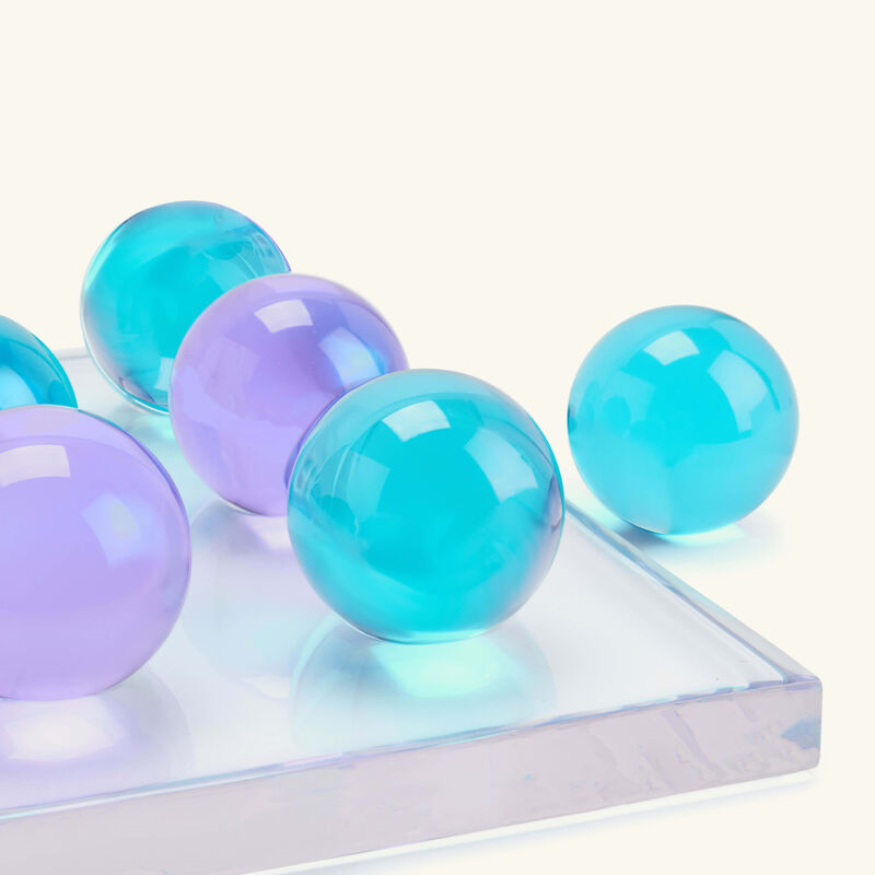 جوناثان أدلر لعبة تيك تاك تو من الأكريليك