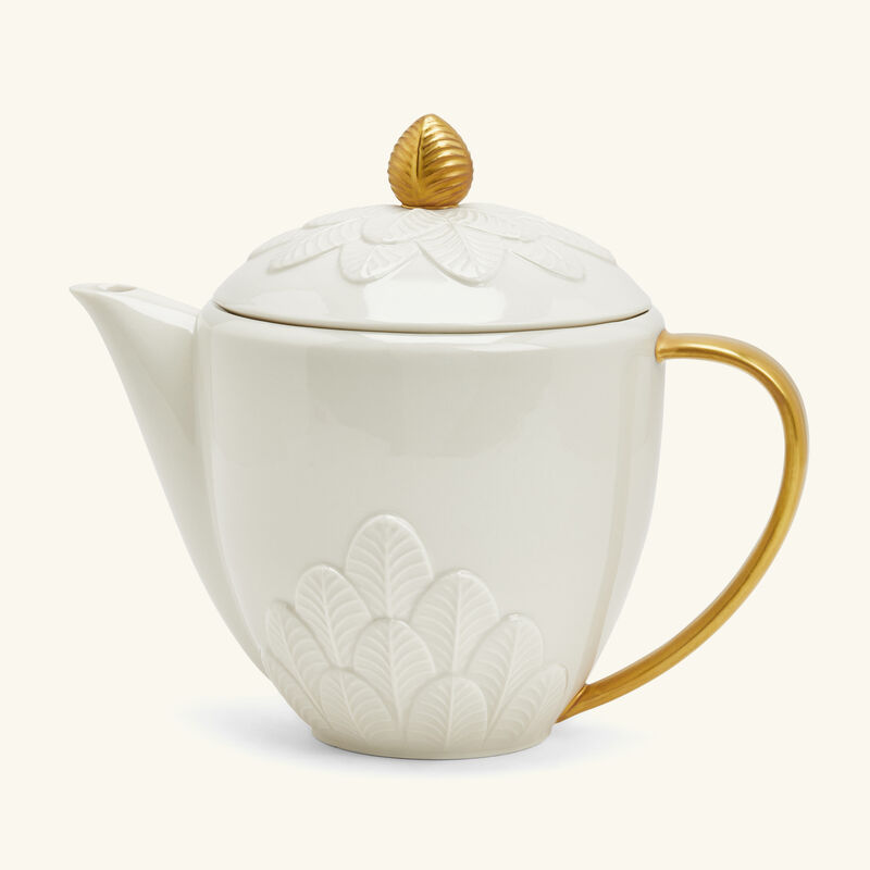 villari peacock tea pot white