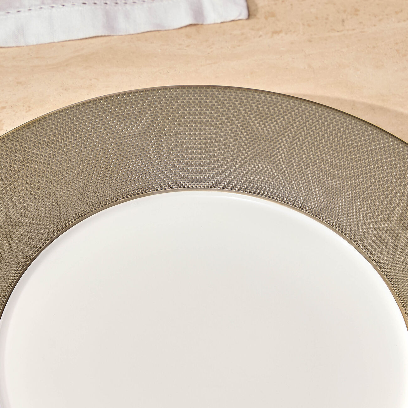 Maille Platine Service Plate Round Silver 31cm bernardaud maille platine service plate round silver 31cm