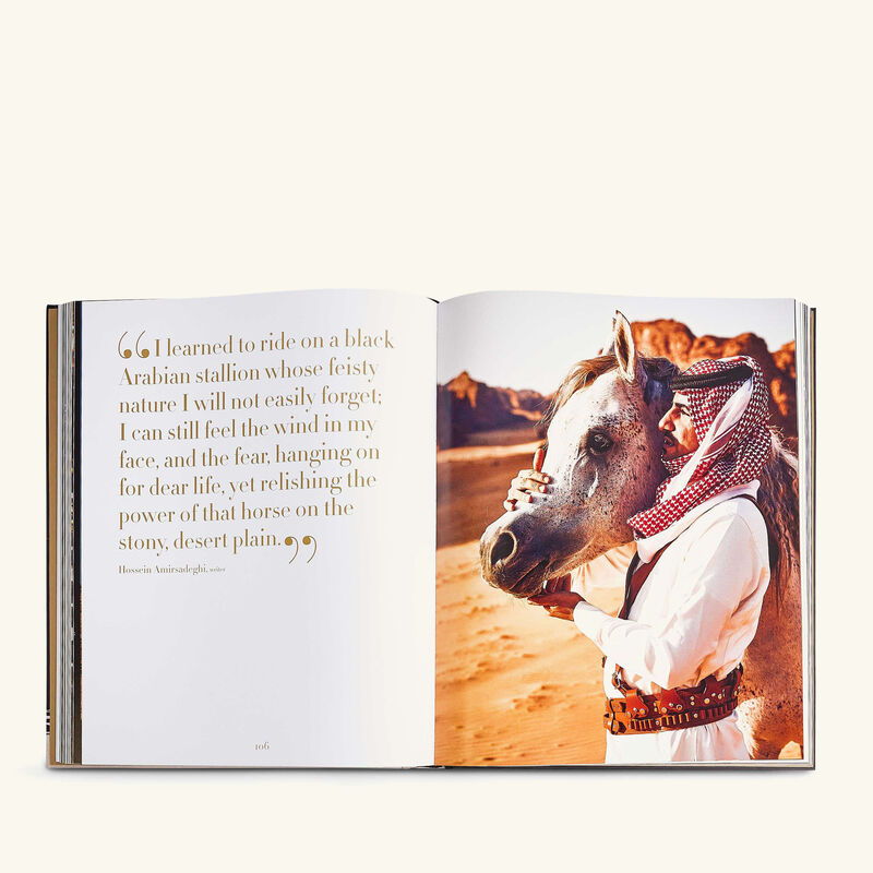 كتاب خيول المملكة العربية السعودية 48x39 سم آسولين كتاب خيول المملكة العربية السعودية 48x39 سم