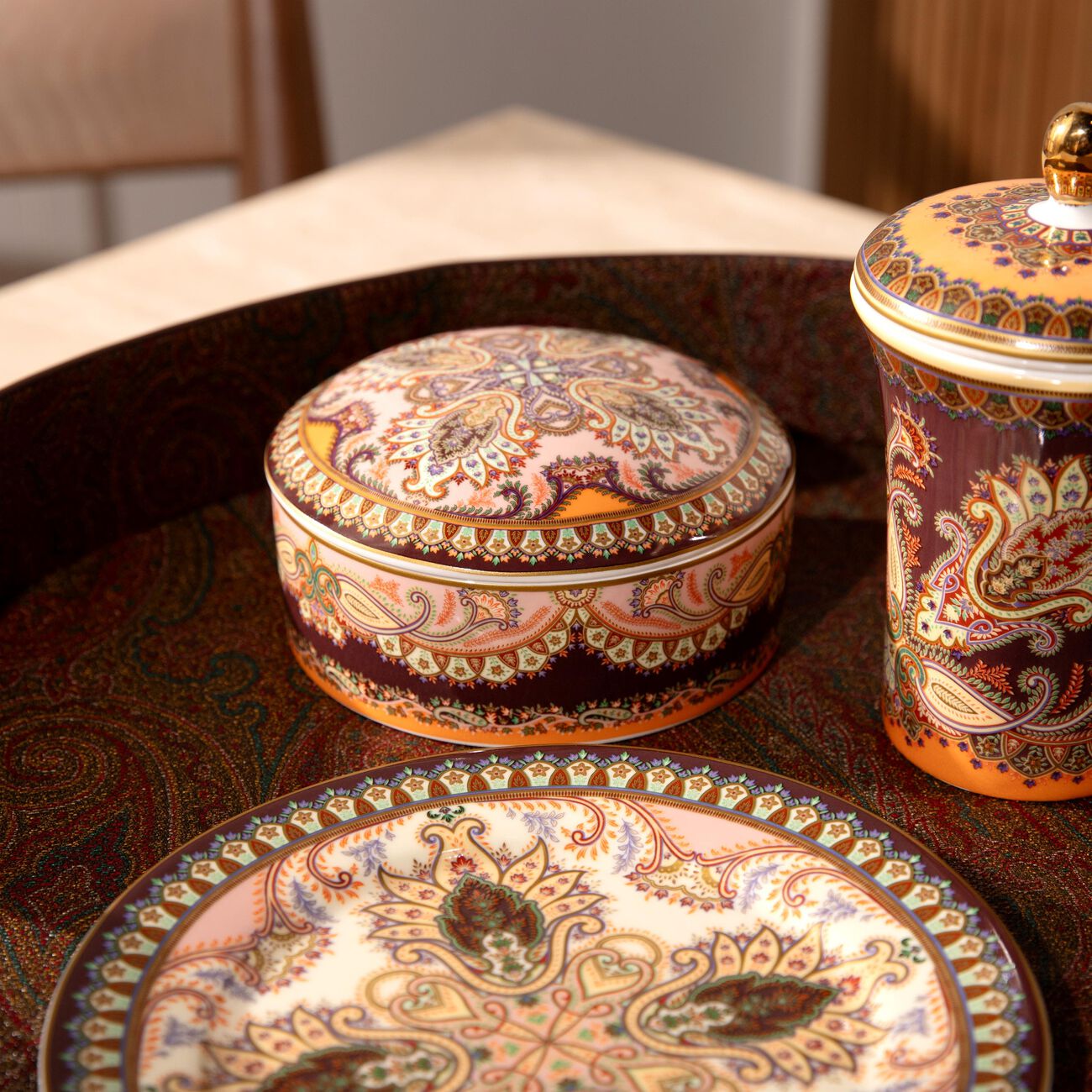 إيترو صندوق المجوهرات ثيسل باللون الوردي